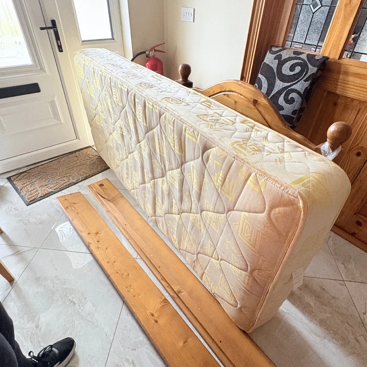 Bed frame & Mattress - Image 3