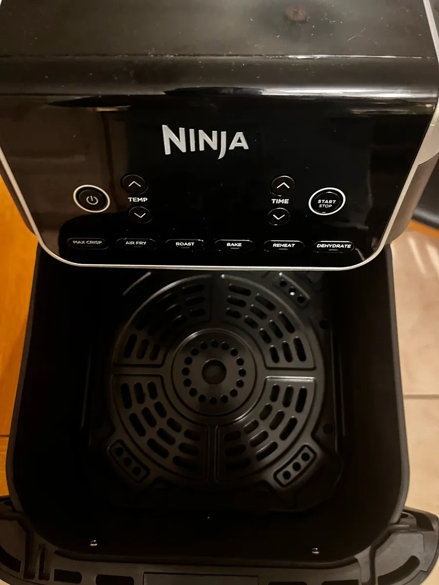 Ninja Air Fryer - Image 2