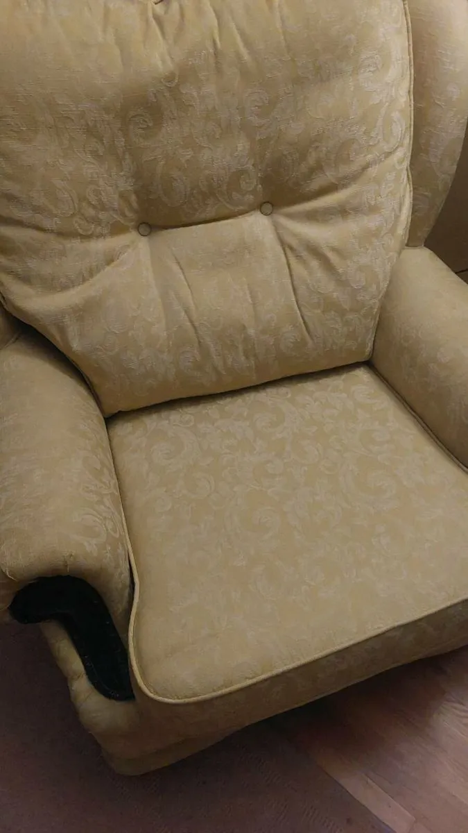 Couch/sofa/ 2 armchairs - Image 2