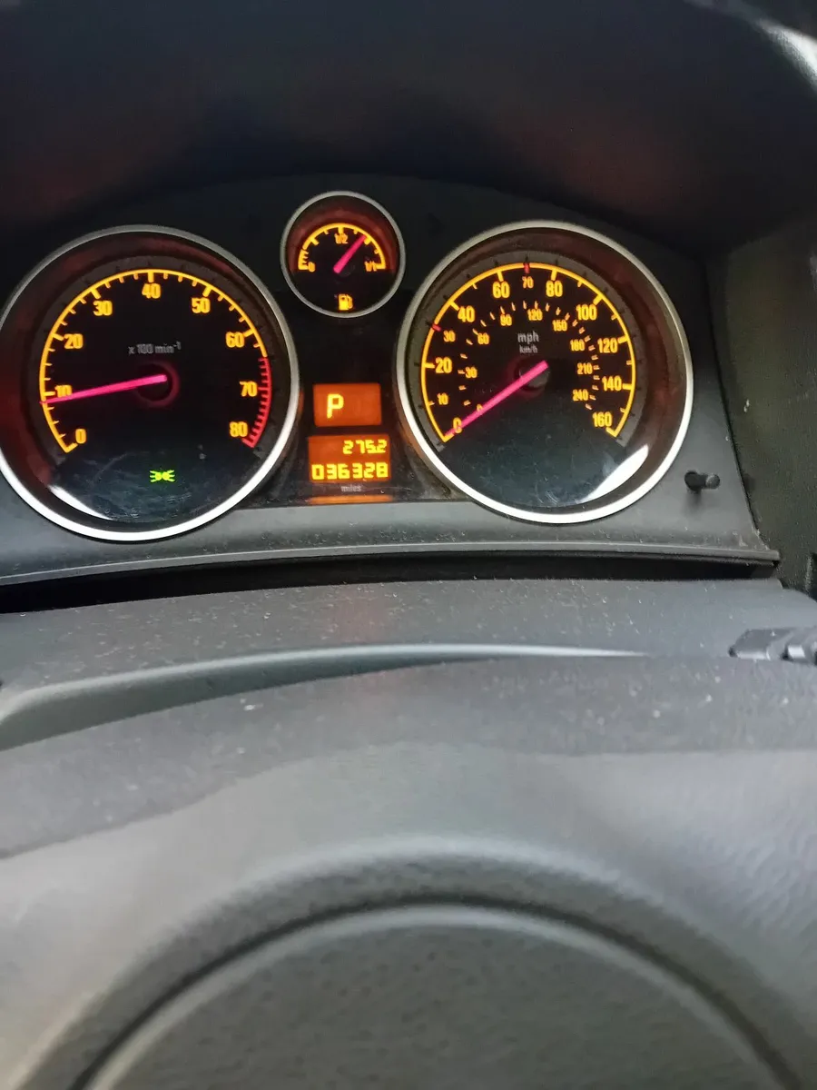 Vauxhall Astra 2008 - Image 2