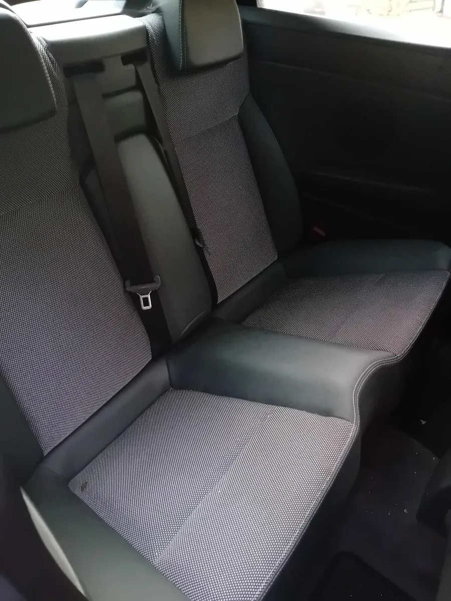 Vauxhall Astra 2008 - Image 4