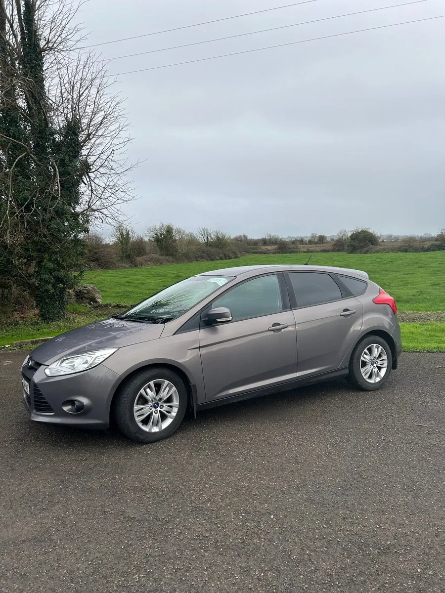 Ford Focus 2012 - Image 3