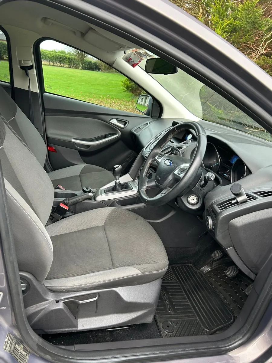 Ford Focus 2012 - Image 4