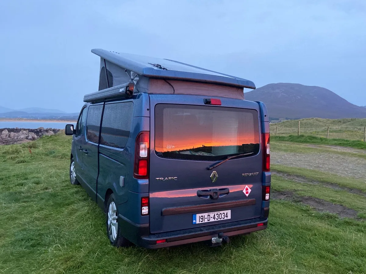 Camper Renault Trafic Sport 2019 - Image 2