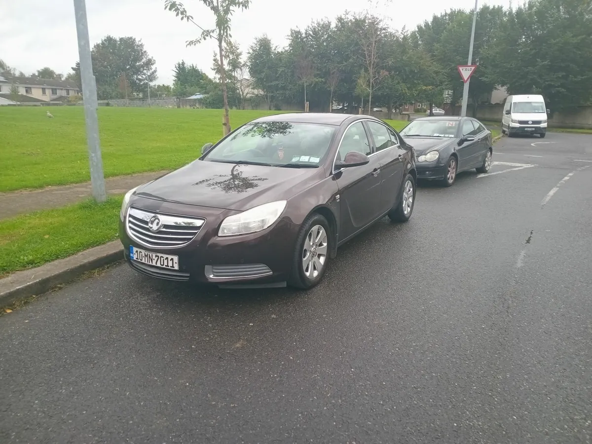 Vauxhall Insignia 2010 - Image 1