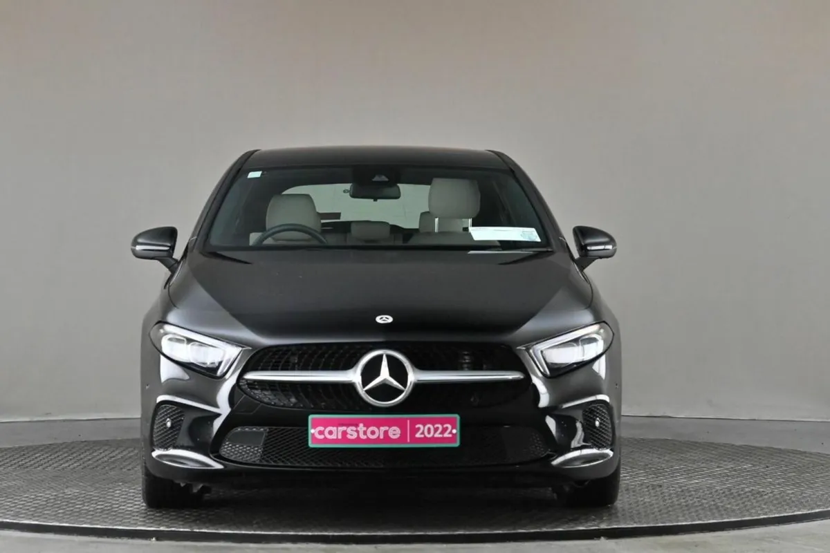 Mercedes-Benz A-Class A180 PROGRESSIVE **FULL BEIG - Image 2