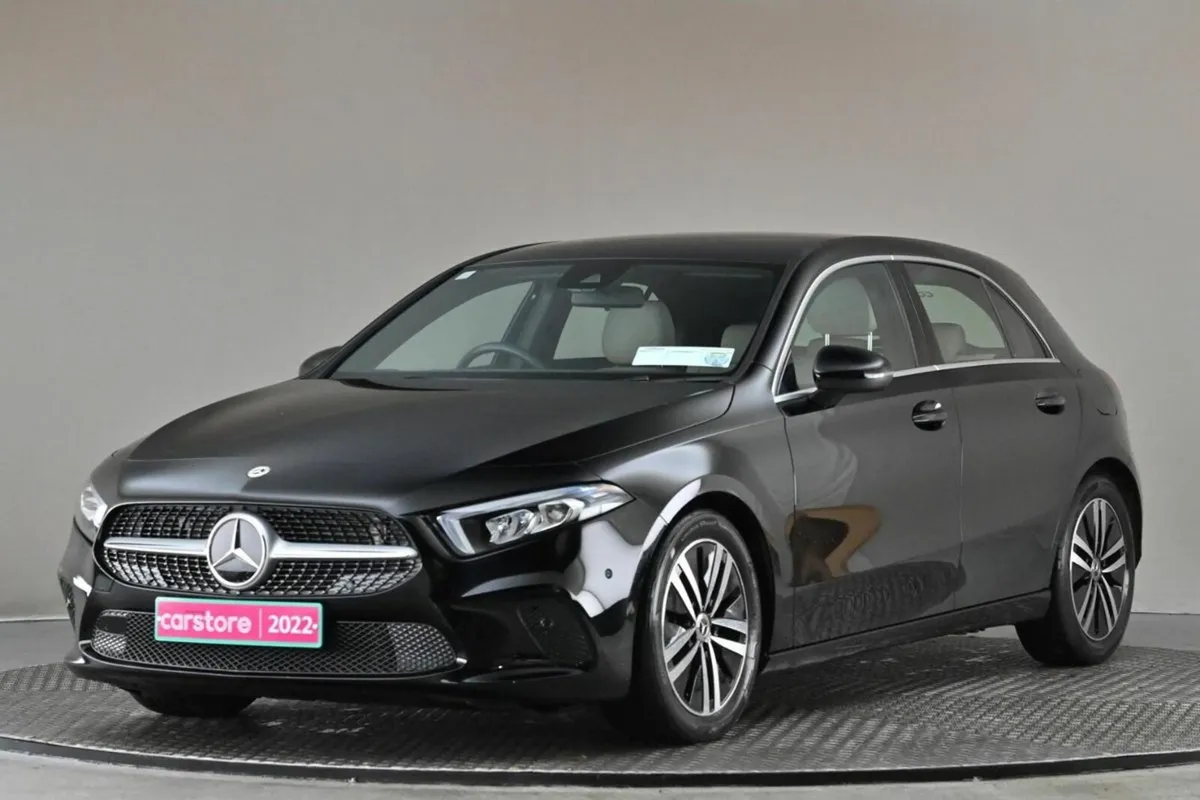 Mercedes-Benz A-Class A180 PROGRESSIVE **FULL BEIG - Image 3