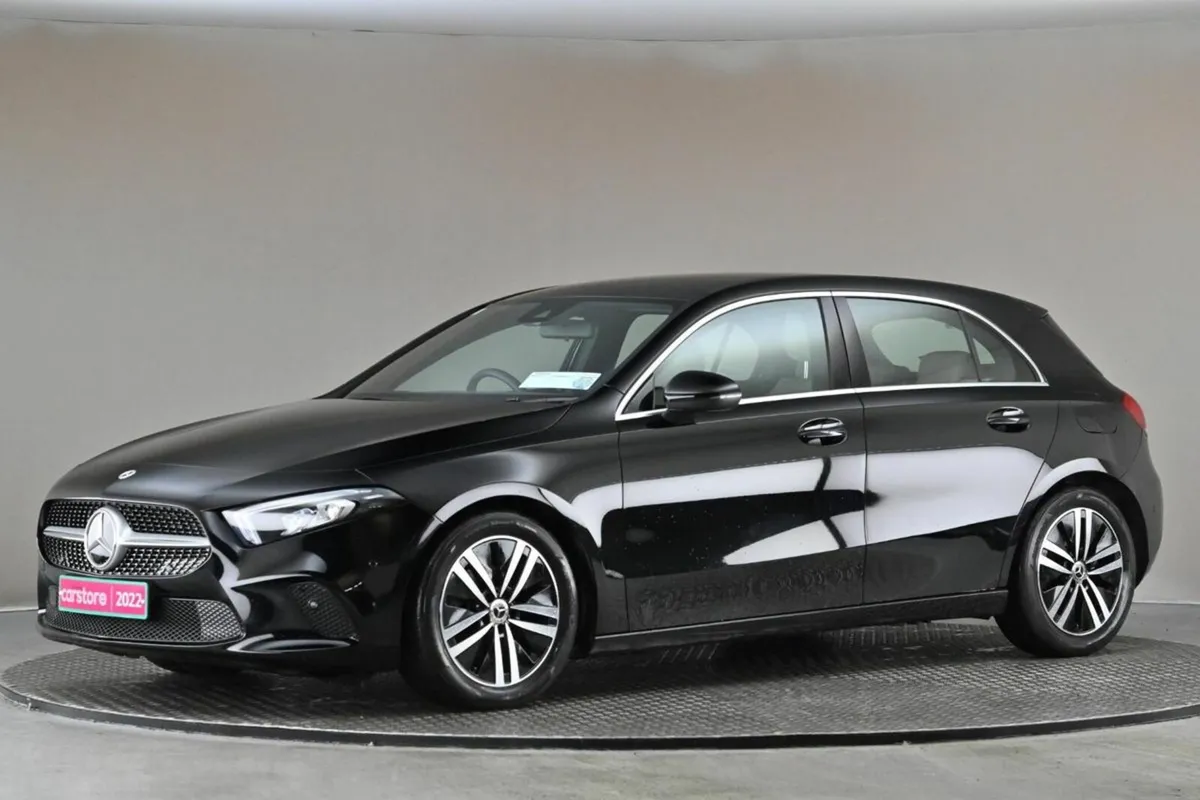 Mercedes-Benz A-Class A180 PROGRESSIVE **FULL BEIG - Image 4