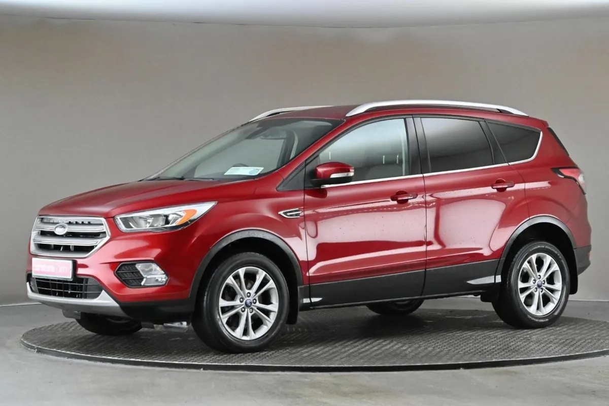 Ford Kuga 1.5TDCI 120BHP TITANIUM 6SPD FWD - Image 4