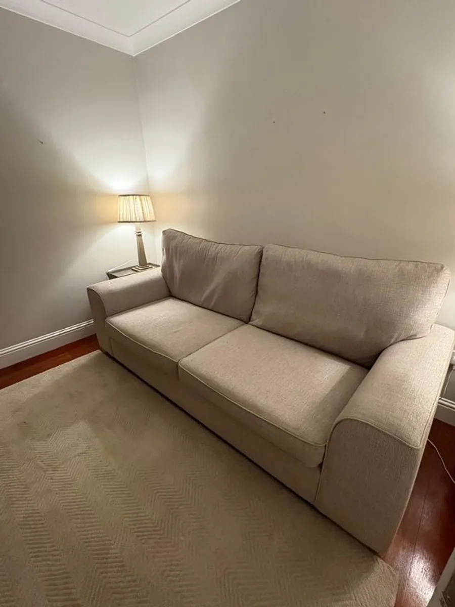sofa - Image 3