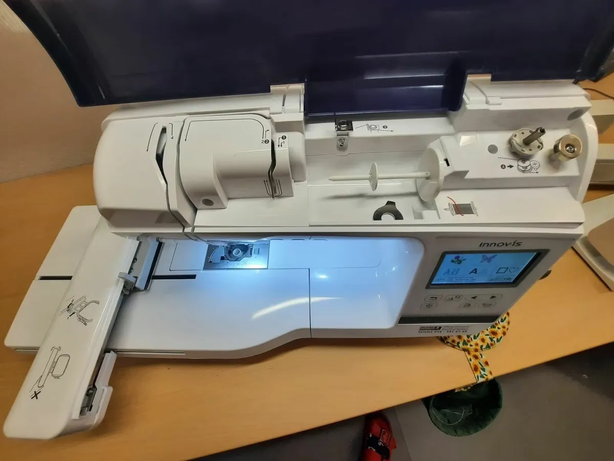 Brother Innovis NV800E Embroidery Machine - Image 2