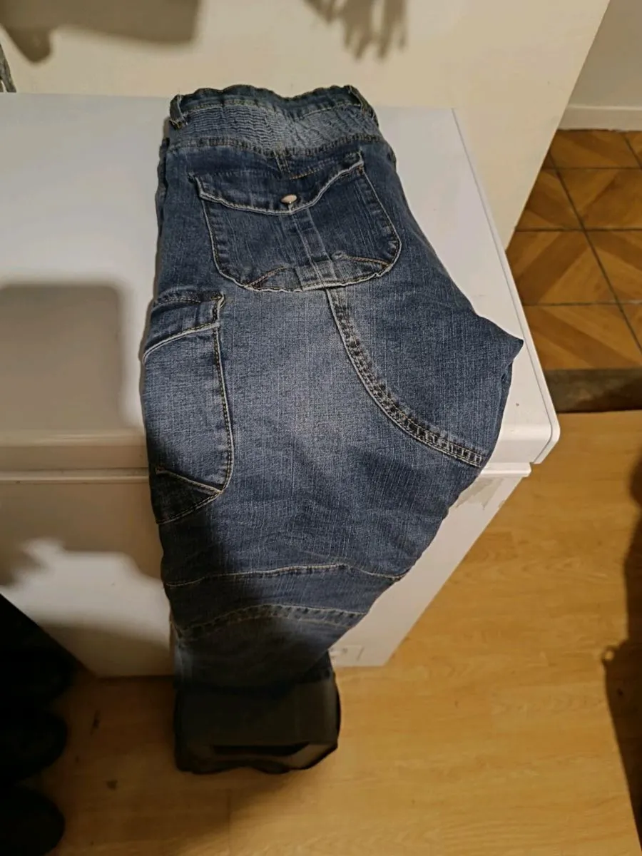 Motorcycle gear - Image 4