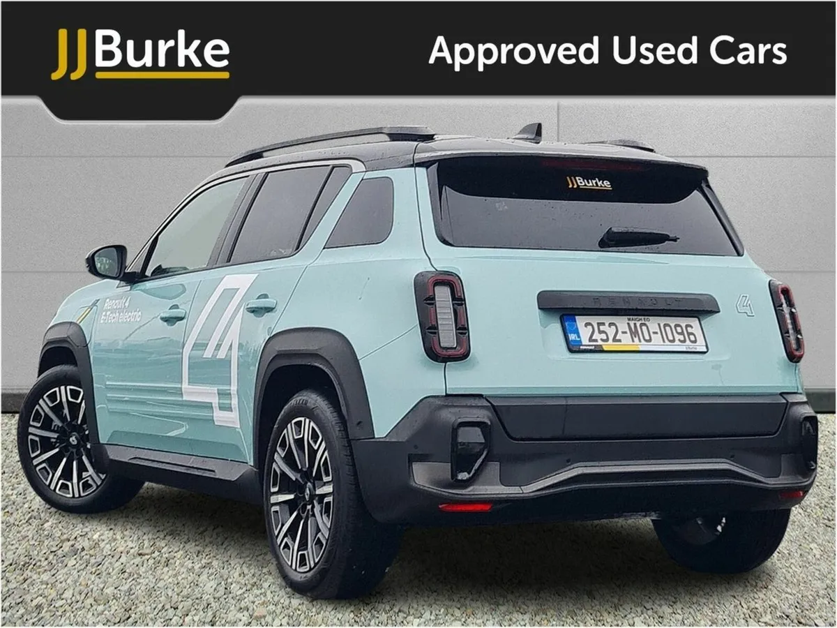 Renault 4 Iconic 52kWh 150hp - Image 4