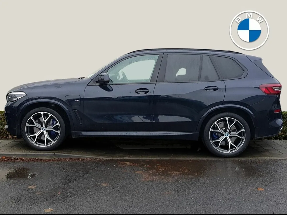 BMW X5 xDrive45e M Sport Pro - Image 3
