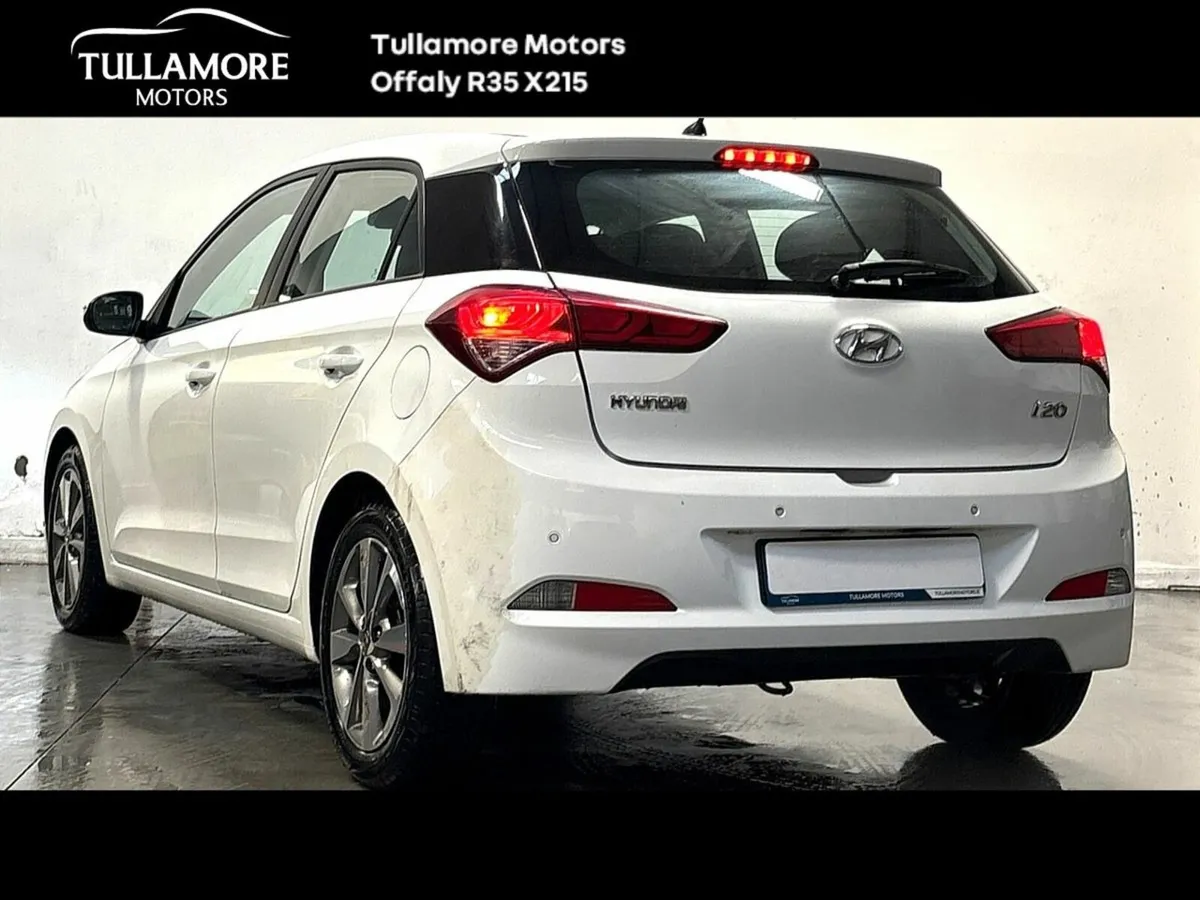 Hyundai i20 1.2 Deluxe - Image 3