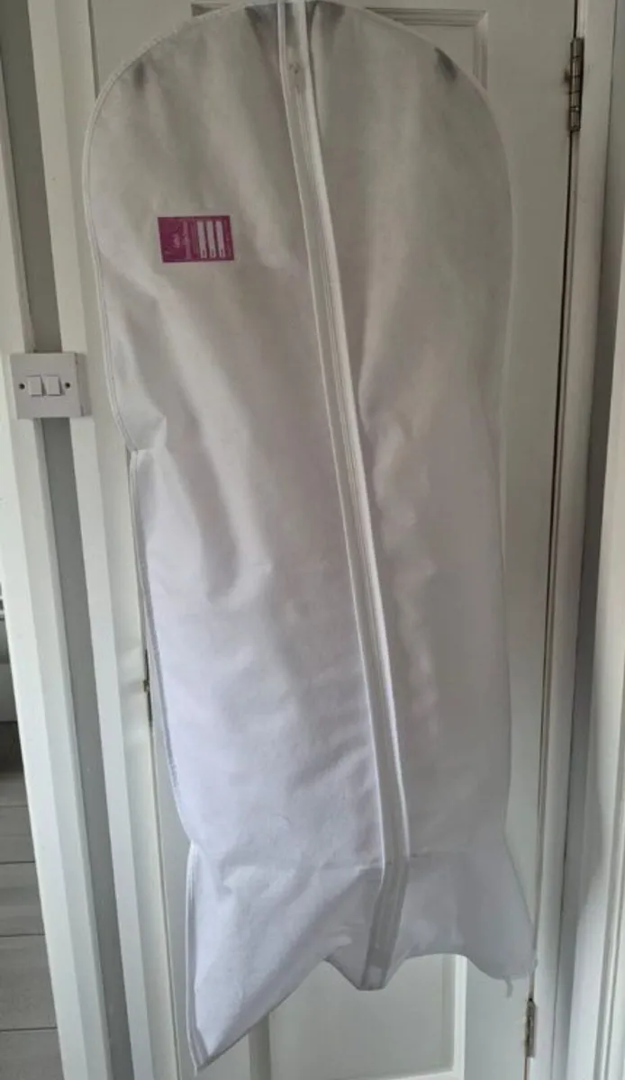 Communion dress - Image 4