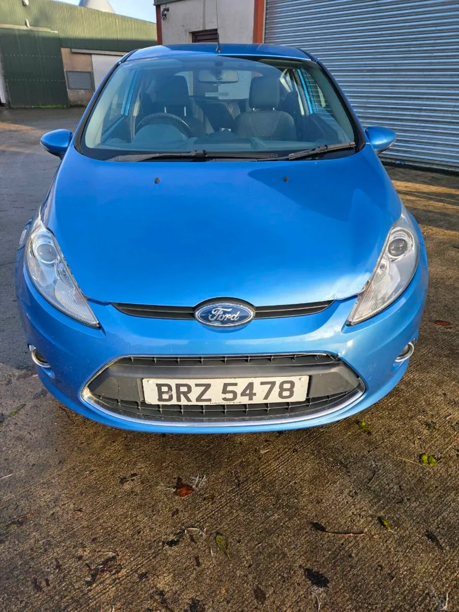 2010 ford fiesta - Image 3