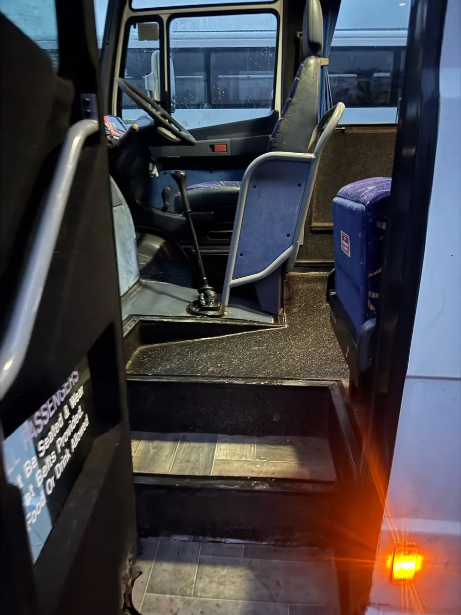 Mercedes Vario - Image 4