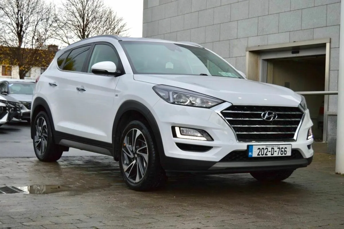 Hyundai Tucson 2WD Executive Plus Mild Hybrid - Image 3