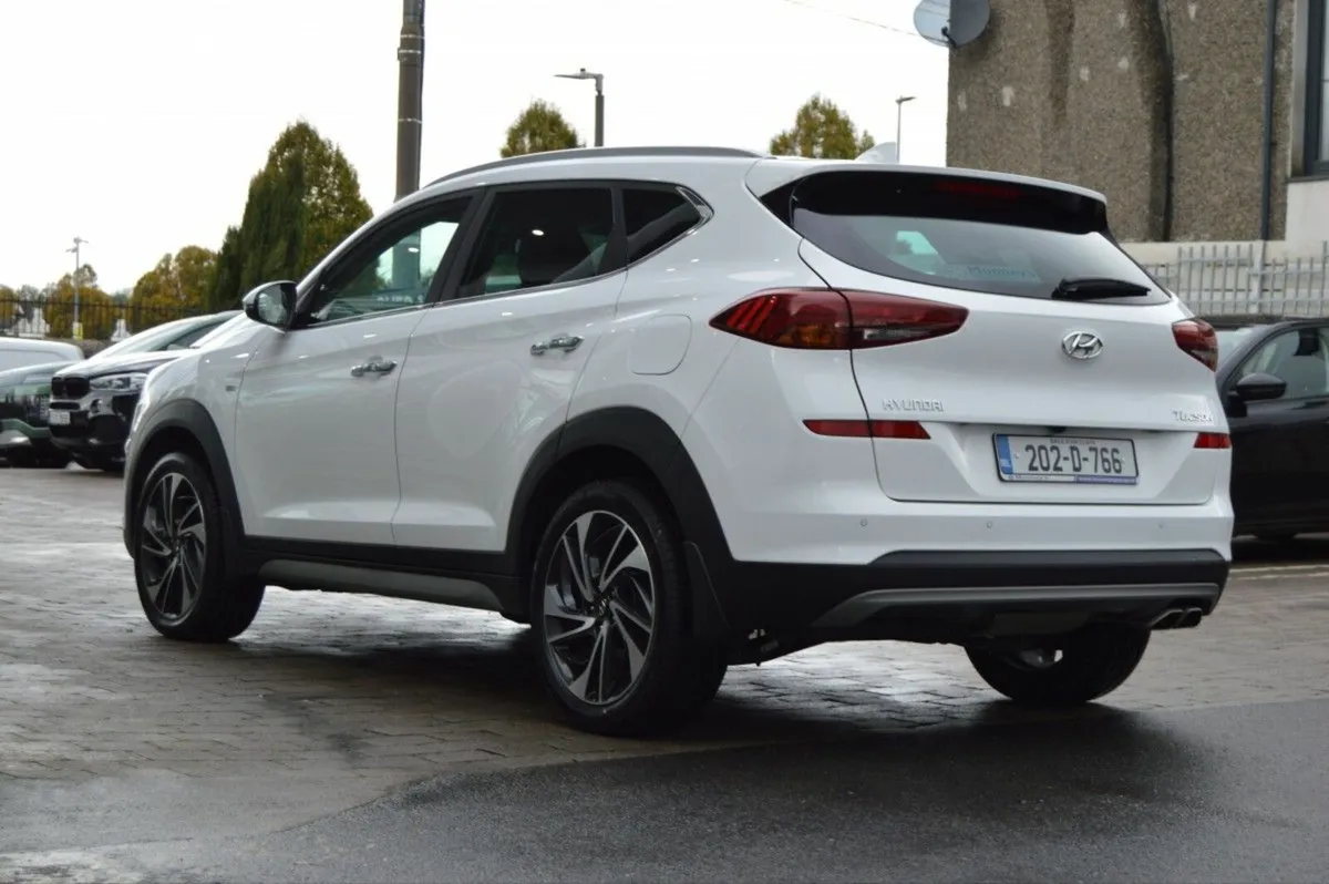Hyundai Tucson 2WD Executive Plus Mild Hybrid - Image 4