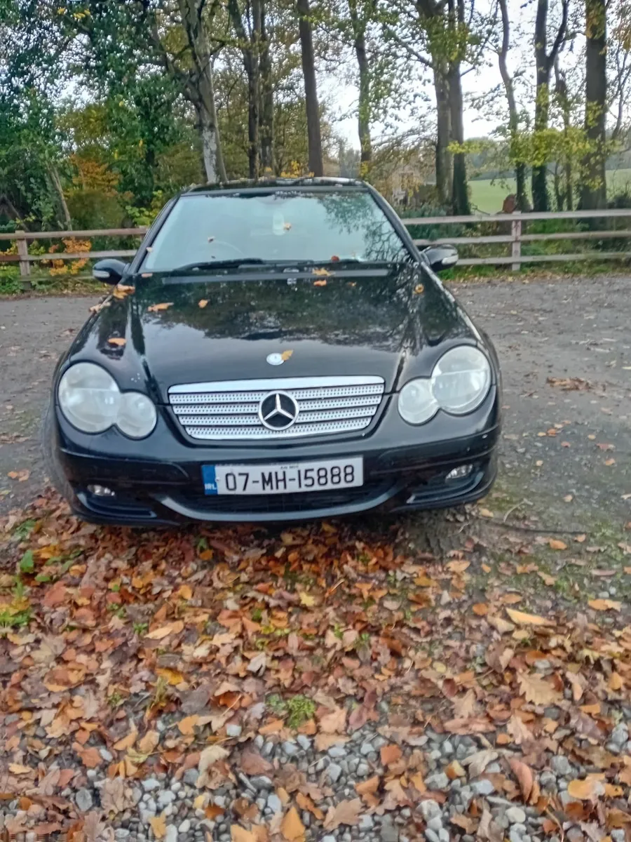 Mercedes-Benz C-Class 2007 - Image 3