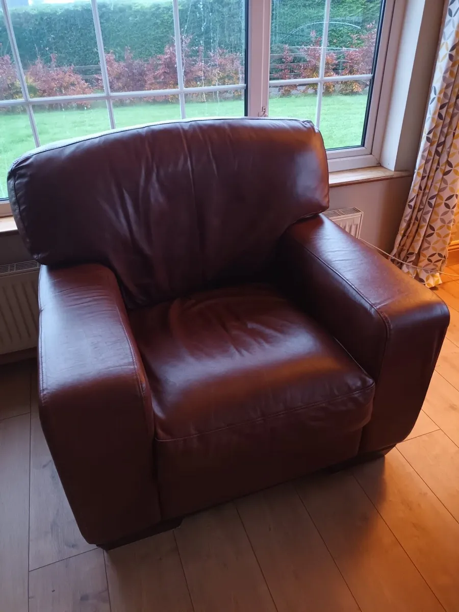 Brown Italian leather 3 piece suite - Image 3