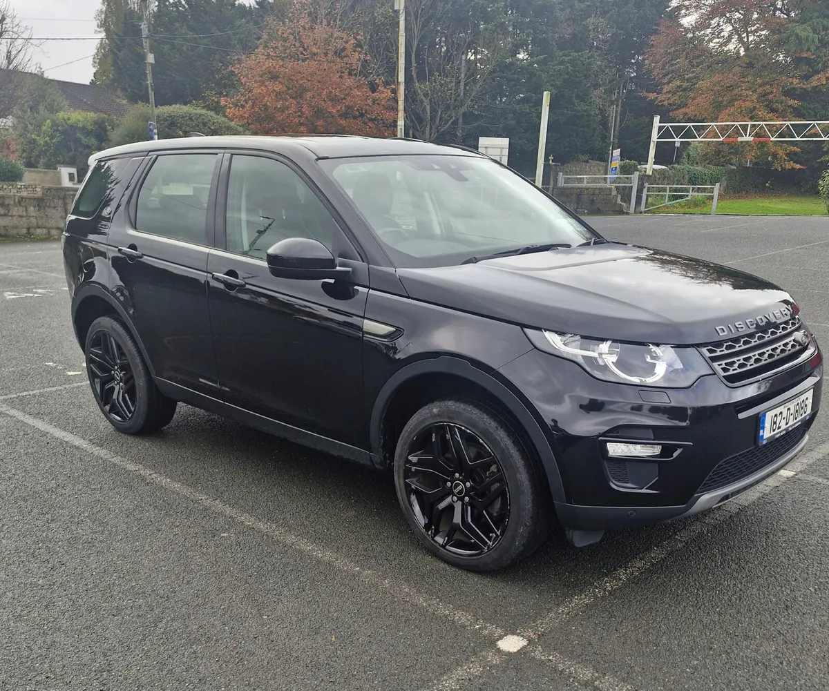 Land Rover Discovery Sport 2018 - Image 1