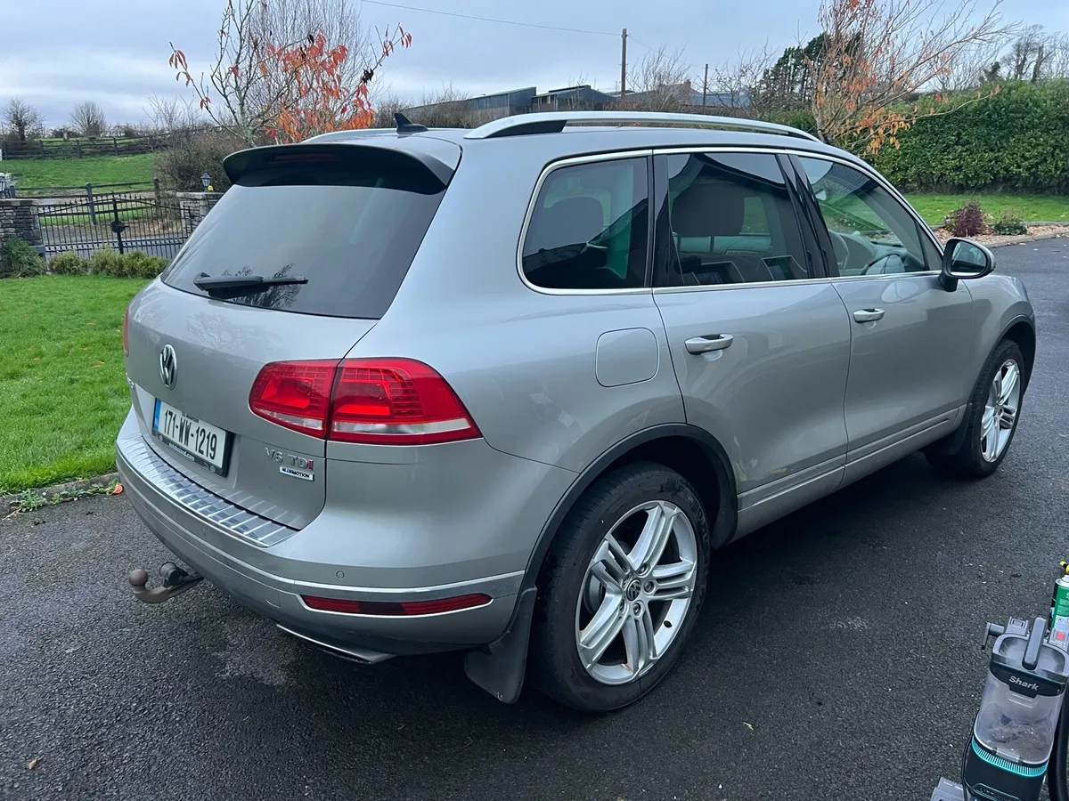 VW Touareg 3.0 V6 TDI - Image 3
