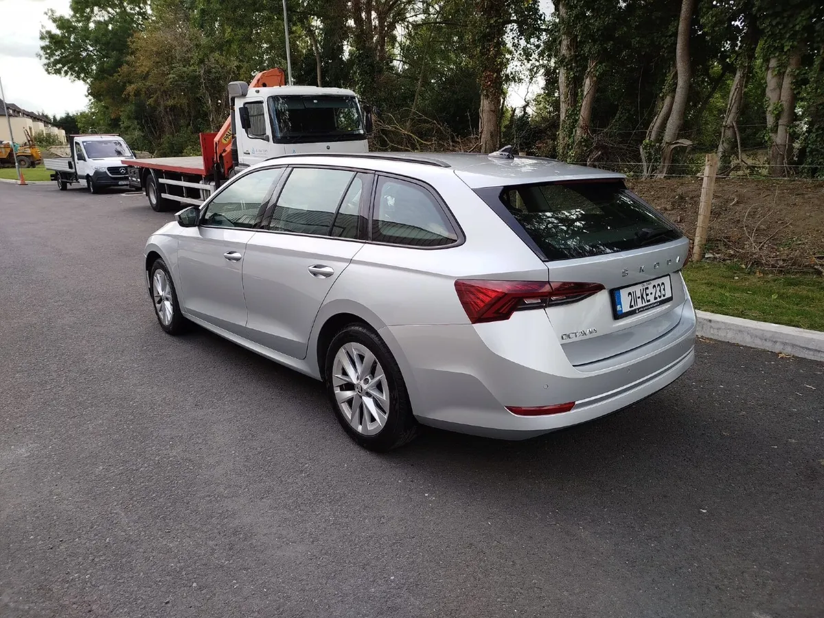 Skoda Octavia 2021 - Image 3
