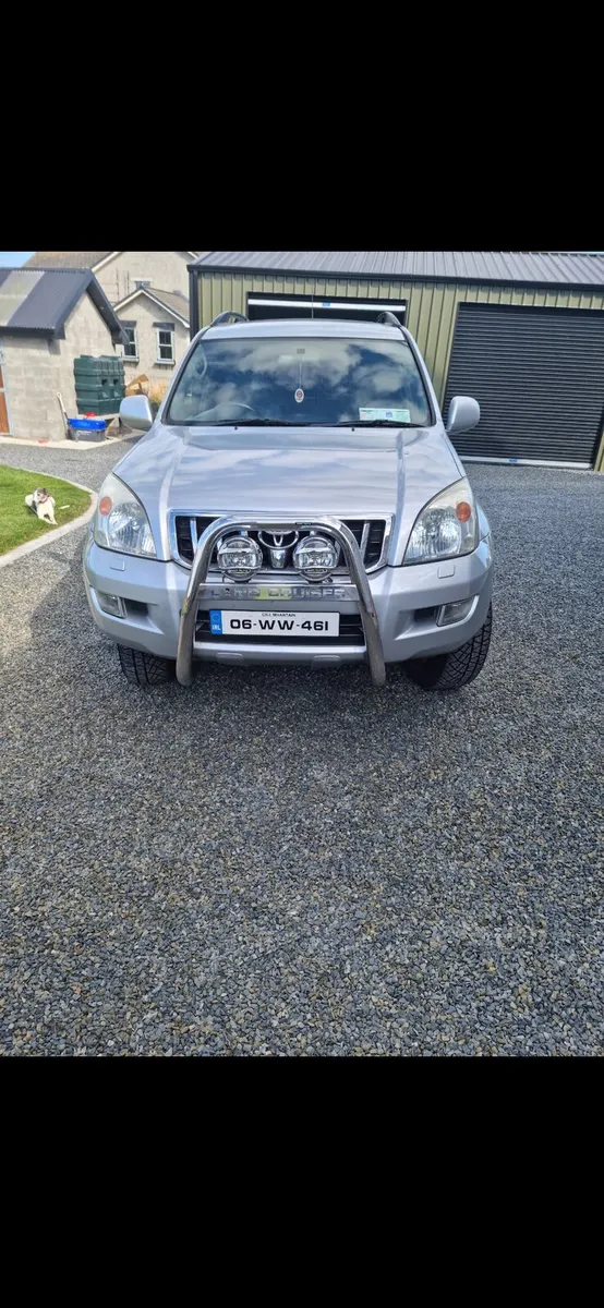 Toyota land cruiser - Image 2