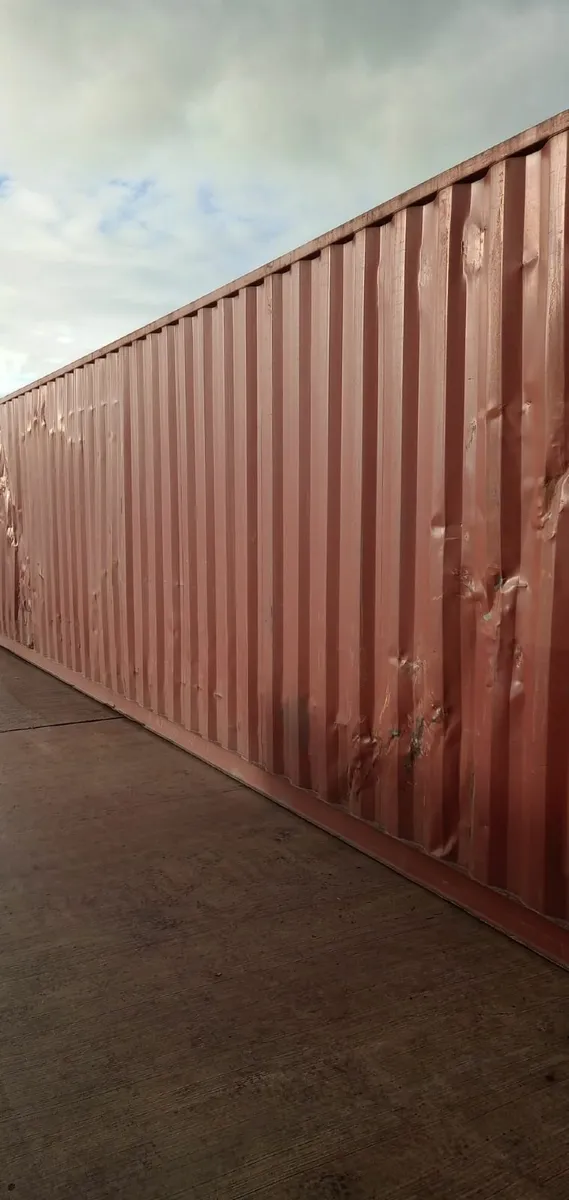 SHIPPING CONTAINER - Image 1