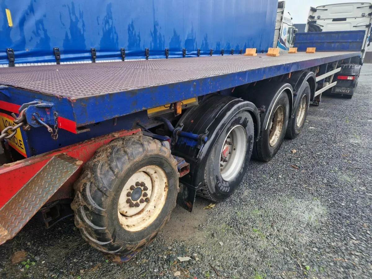 Moffett  Flat Trailer - Image 1