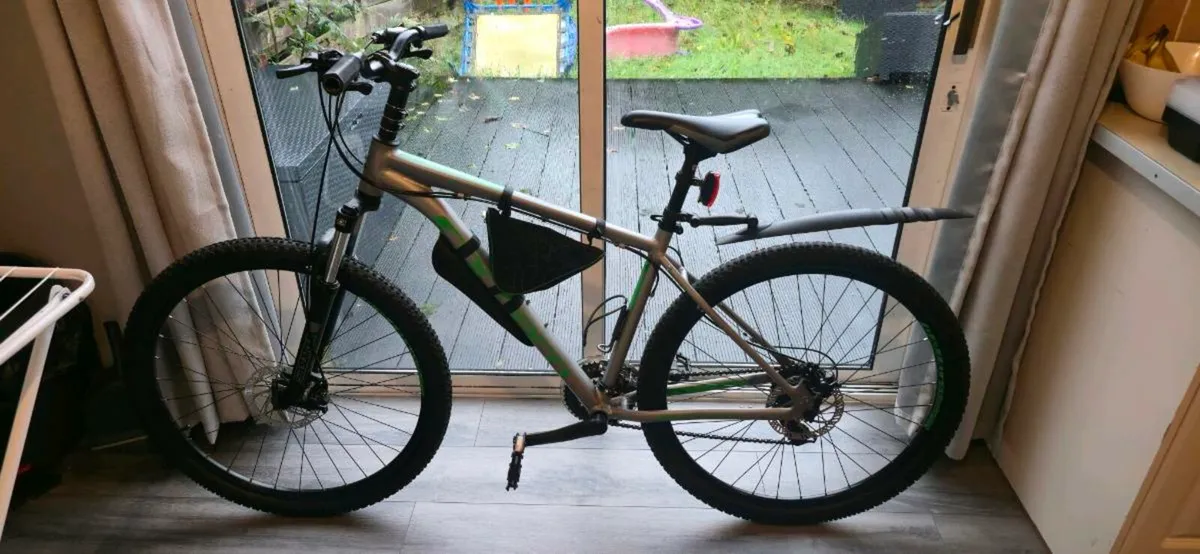 Carrera Hustle 1 bike - Image 1