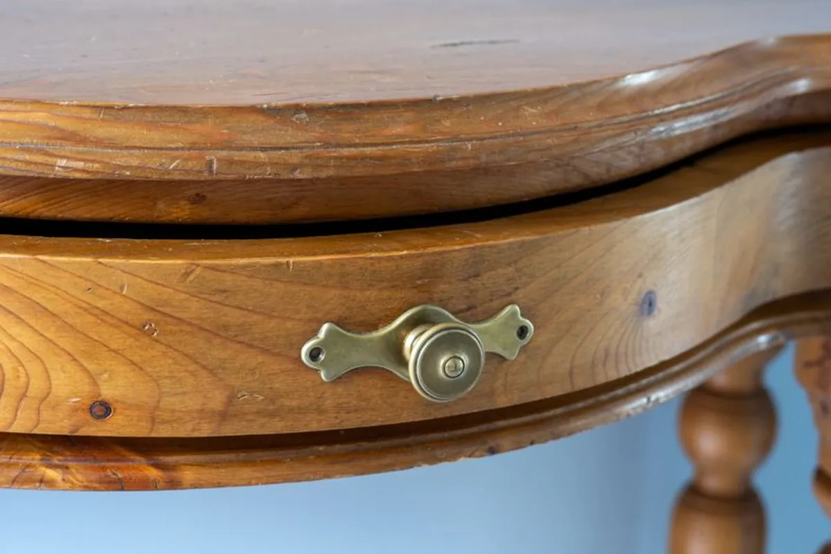 hall or console table - REDUCED - Image 2