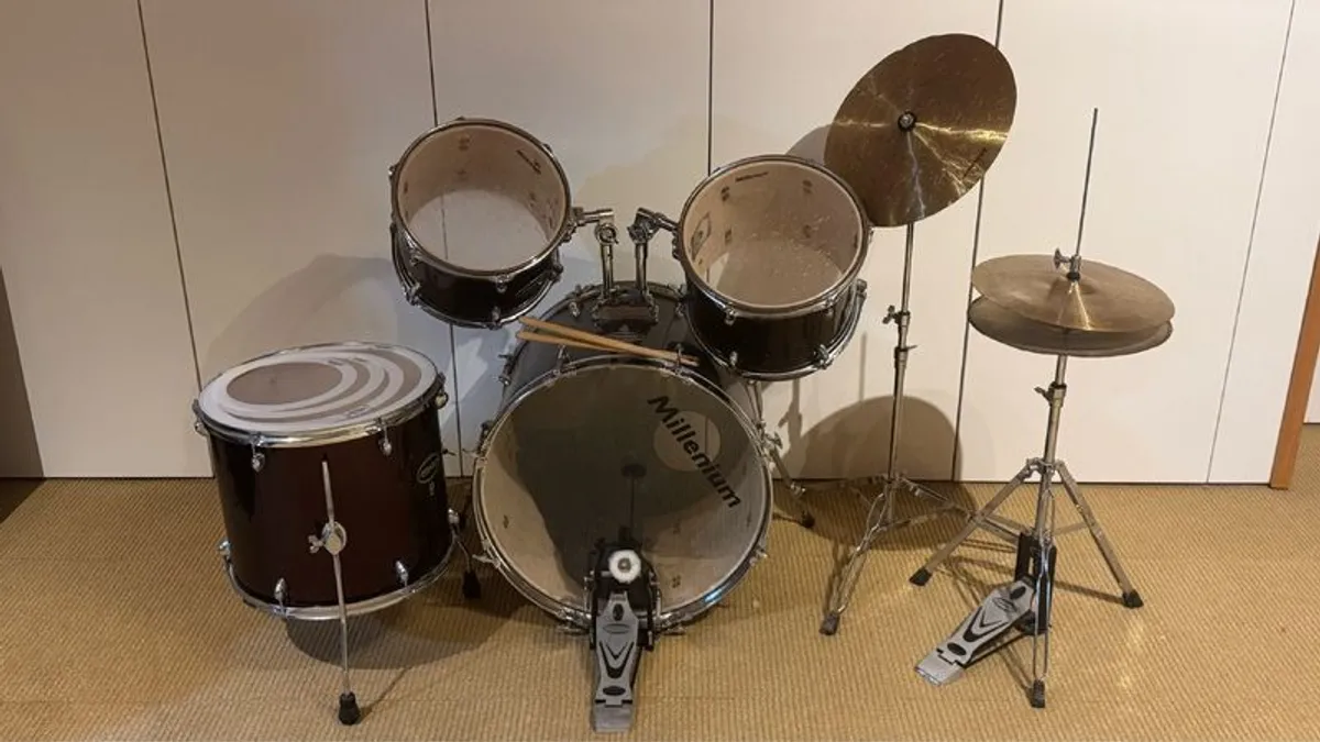 Drum kit beginner - Image 2