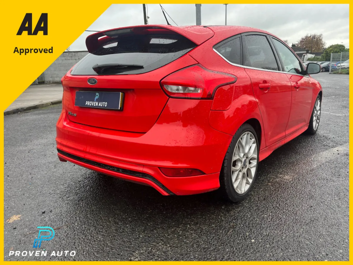 Ford Focus ZETEC S 1.5TDCI *1 YEAR UNLIMITED MILEA - Image 4