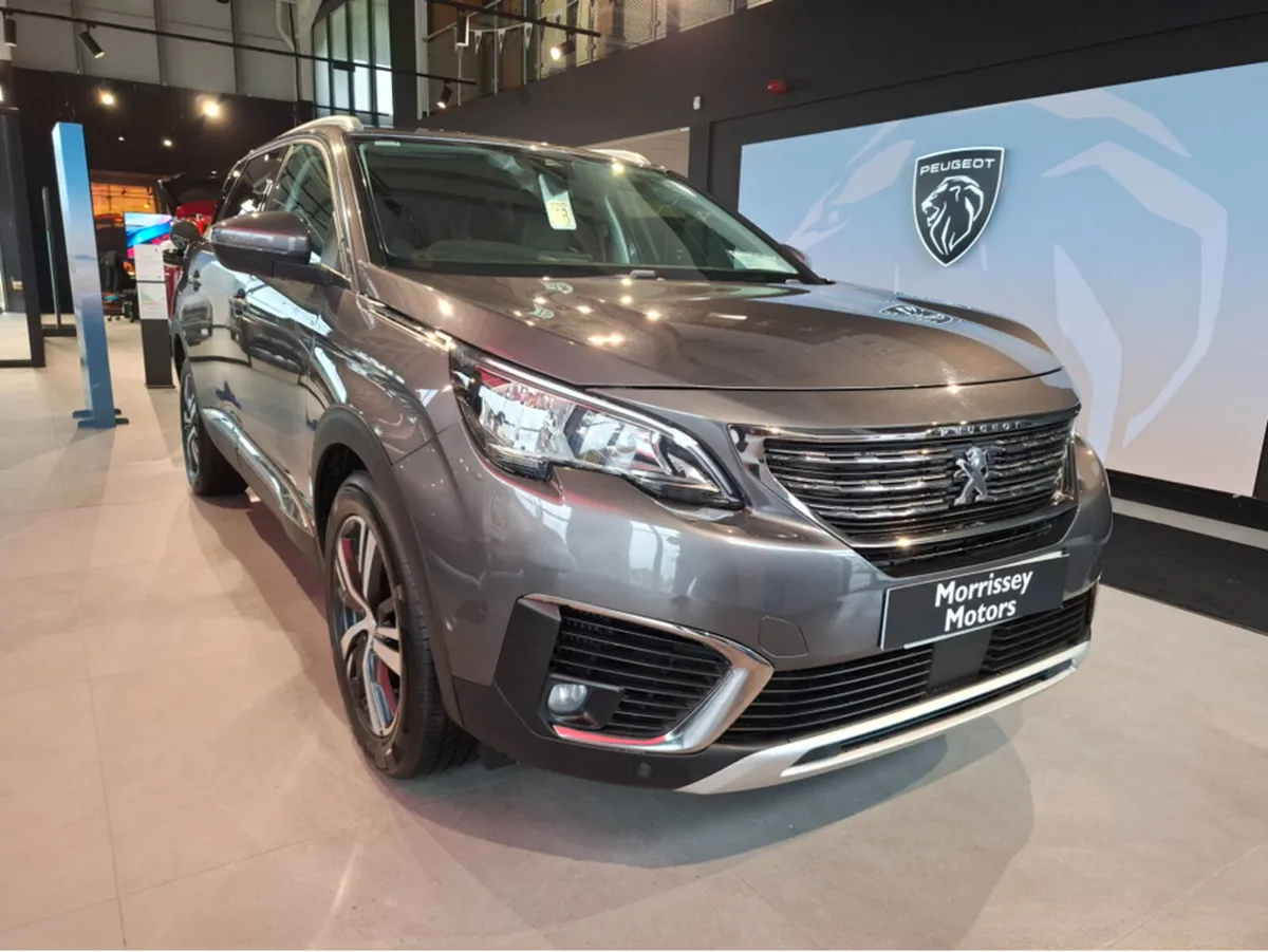 Peugeot 5008 ALLURE 1.2 130 4DR - Image 1