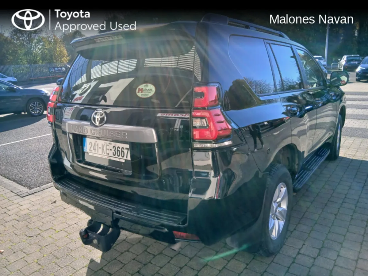 Toyota Land Cruiser LAND CRUISER LWB COMM A/T €47, - Image 3