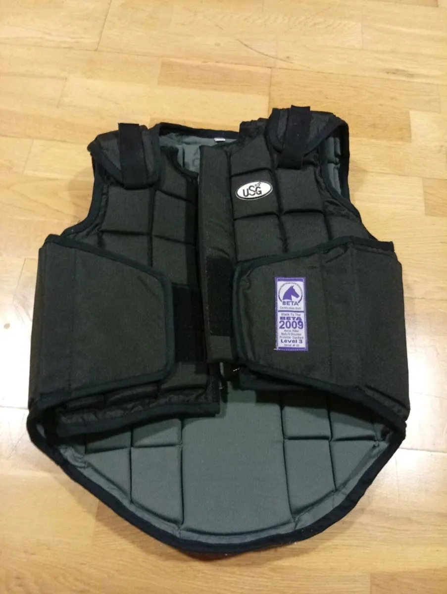 Horse riding body protector usg - Image 1