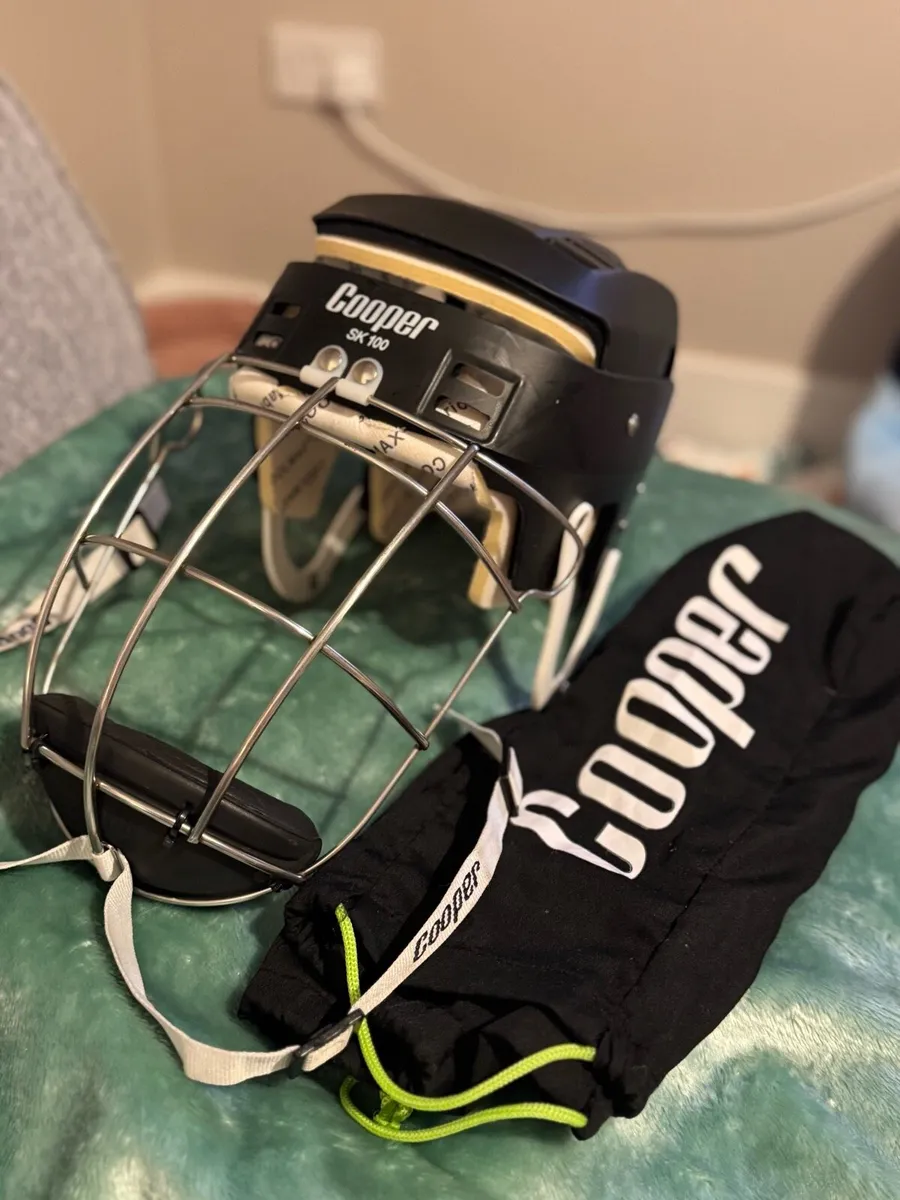 Copper 100 Hurley helmet - Image 1