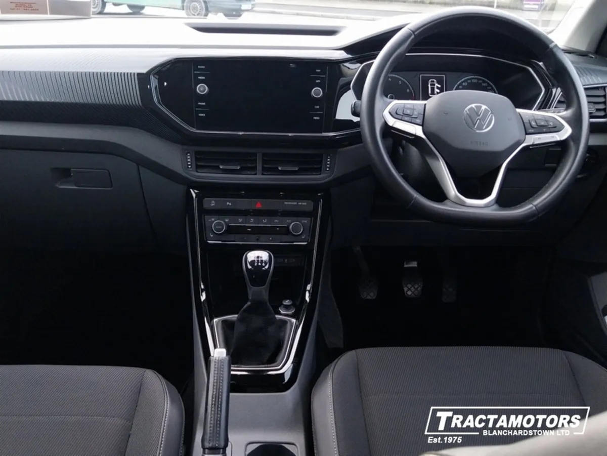Volkswagen T-Cross STYLE 1.0 TSI MANUAL 6SPEED FWD - Image 2