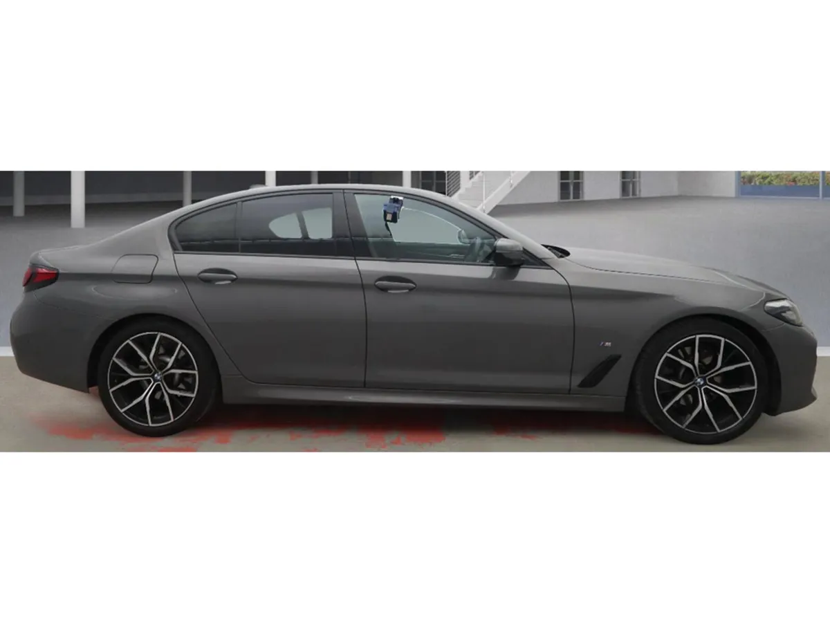 BMW 5-Series M SPORT MHEV AUTO 520 D - Image 3