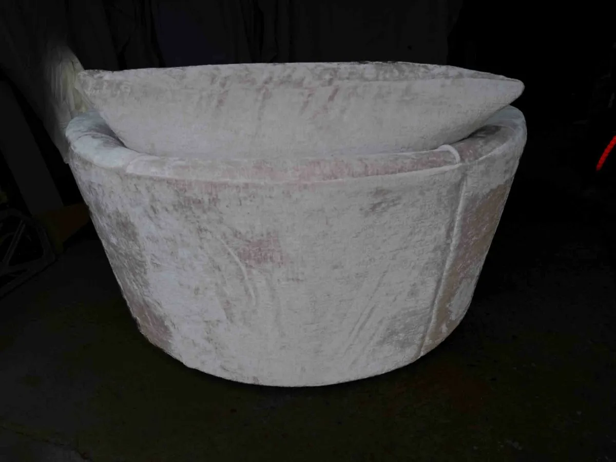 Cuddler Armchair - Image 3