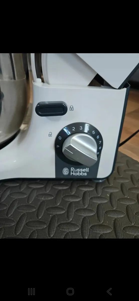 Russel Hobbs Go Create Stand Mixer - Image 4