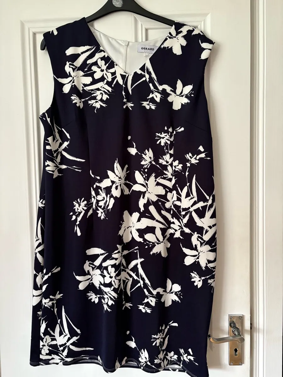 Ladies dress - Image 2