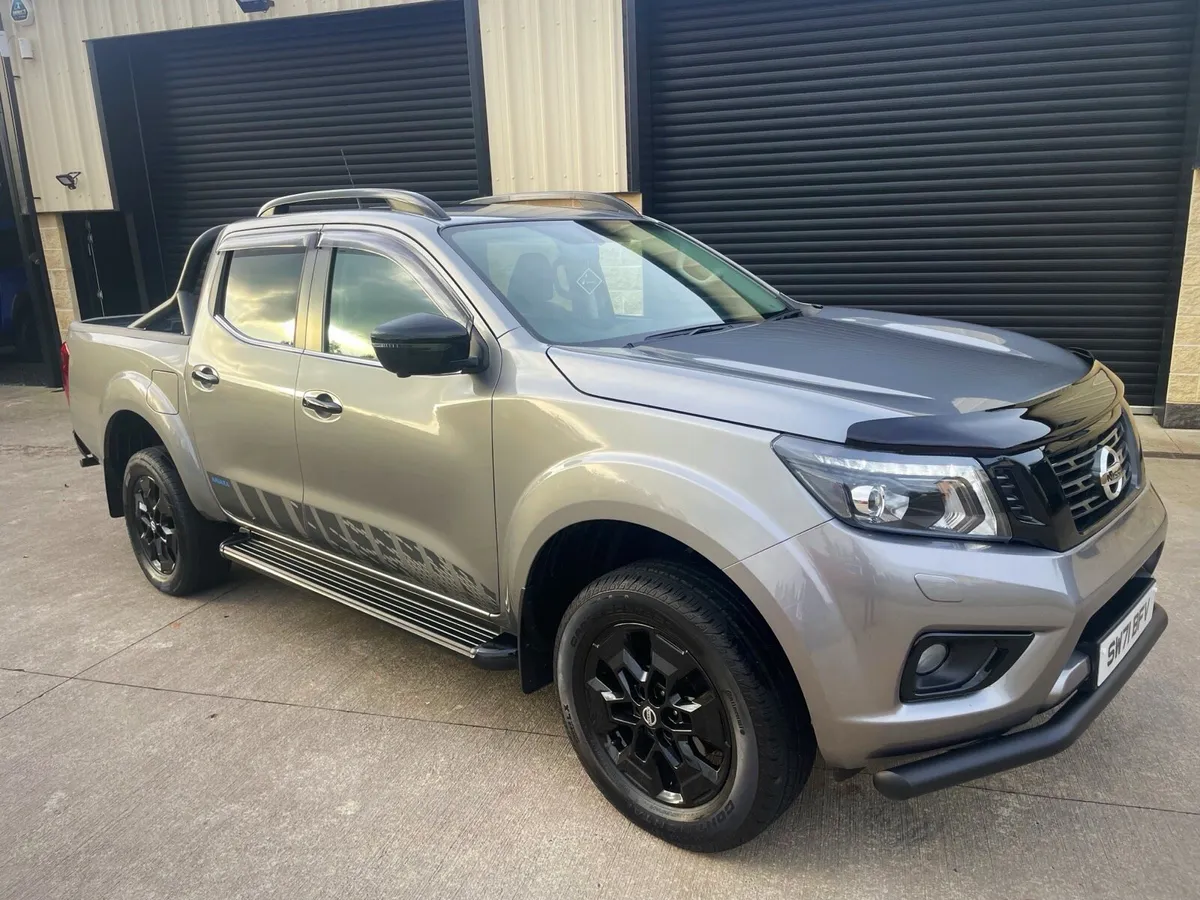 212 2021 NISSAN NAVARA N-GUARD AUTO - Image 3