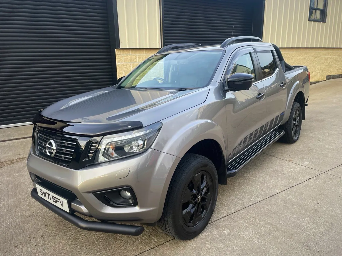 212 2021 NISSAN NAVARA N-GUARD AUTO - Image 4
