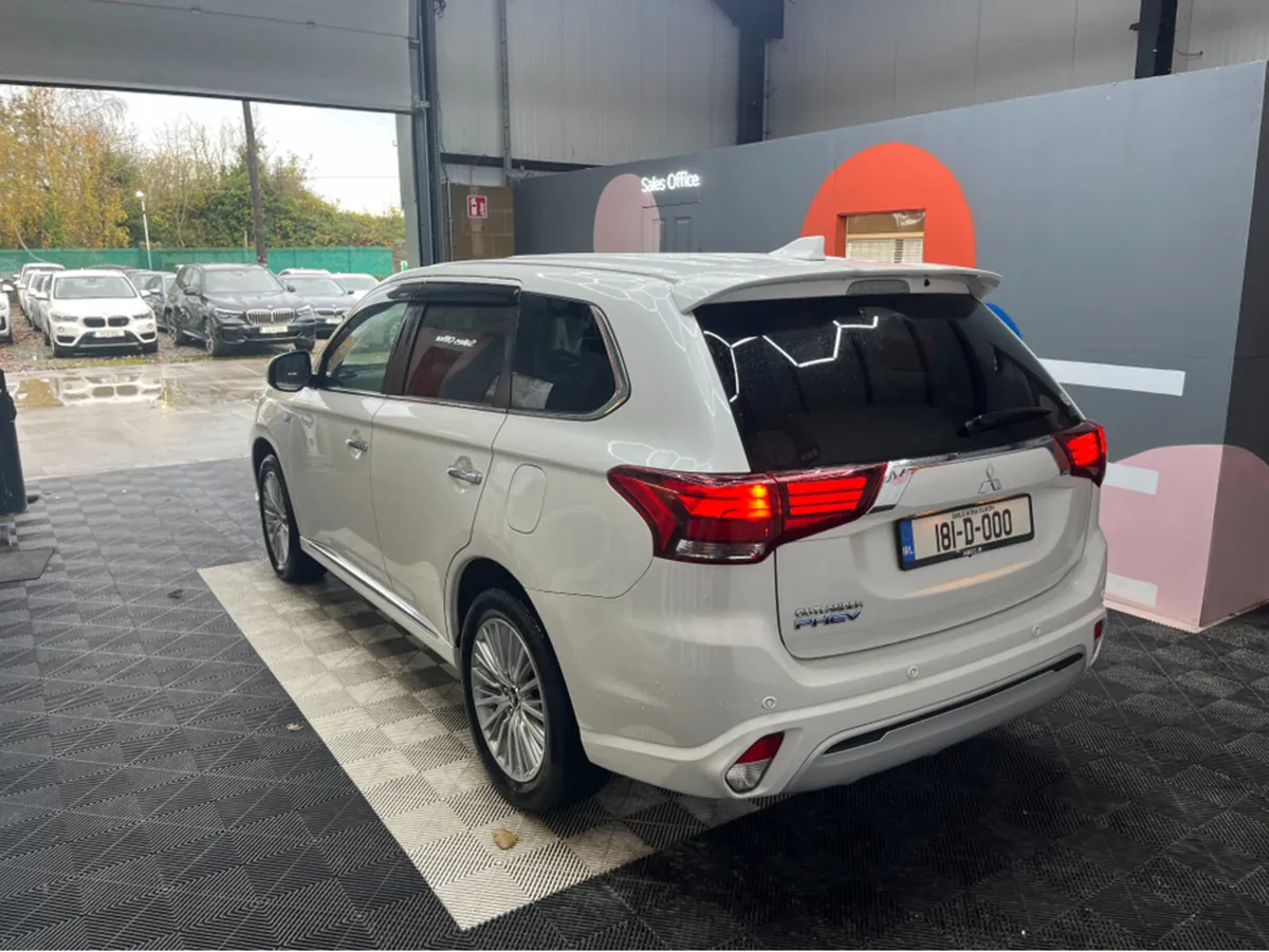 Mitsubishi Outlander 2018 MITSUBISHI OUTLANDER 2.4 - Image 4