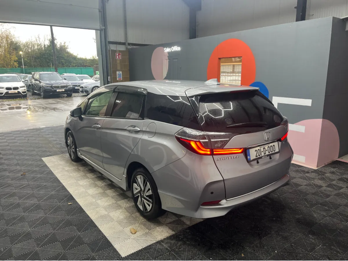 Honda Shuttle 2020 HONDA SHUTTLE 1.5L HYBRID / 78K - Image 4