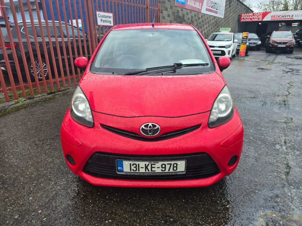 Toyota Aygo 1.0 AURA RC 4DR (NCT 06/26) - Image 2